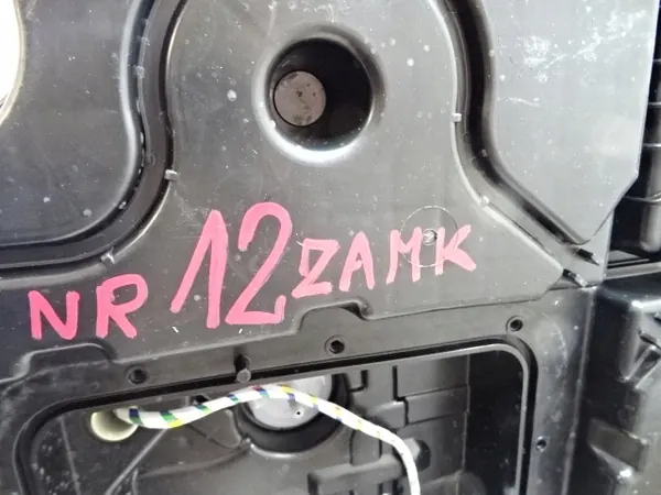 PEUGEOT 508 LIFT 2.0 HDI ADBLUE TANK 9812447080 image 10