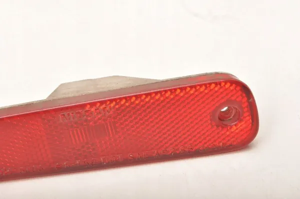 Nissan 300ZX Z32 Oikea takareflektori OEM R-789 image 6