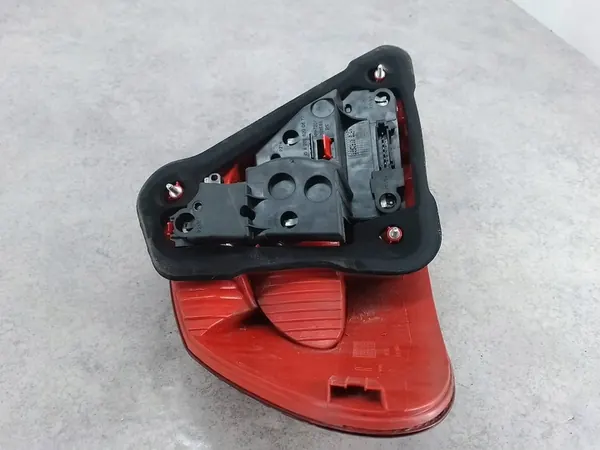 MERCEDES W209 RECHTER ACHTERLICHT A2098201664 image 5