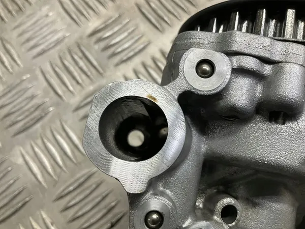 Olje pump Skoda Octavia Mk3 2013 04L145305 image 3