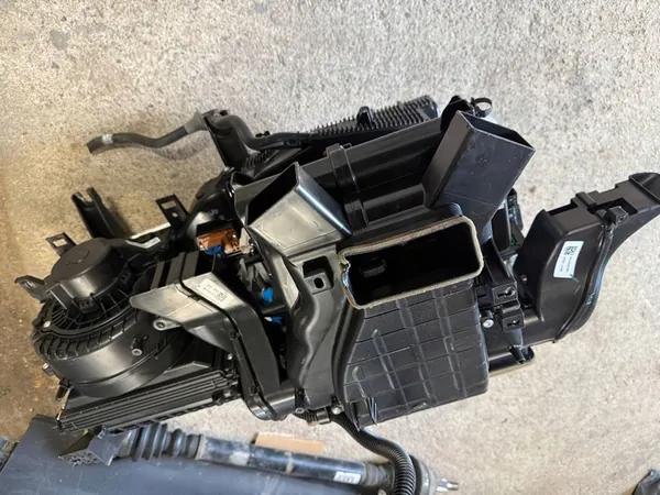 Ventilador de calefacción Kia Proceed GT 97200-J7080 image 3