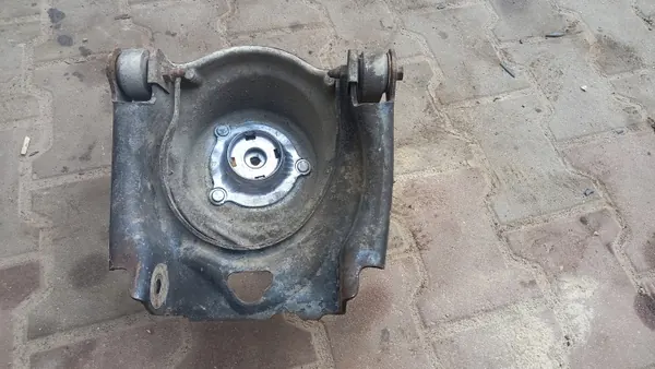 Support d'amortisseur avant gauche d'occasion OEM Peugeot 407 image 3