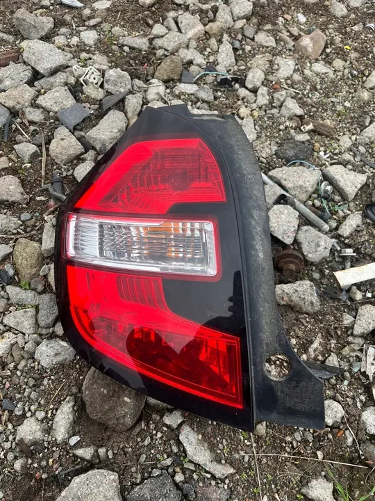 RENAULT TWINGO III 1.0 SCe Lámpara Trasera Izquierda 265555949R image 2