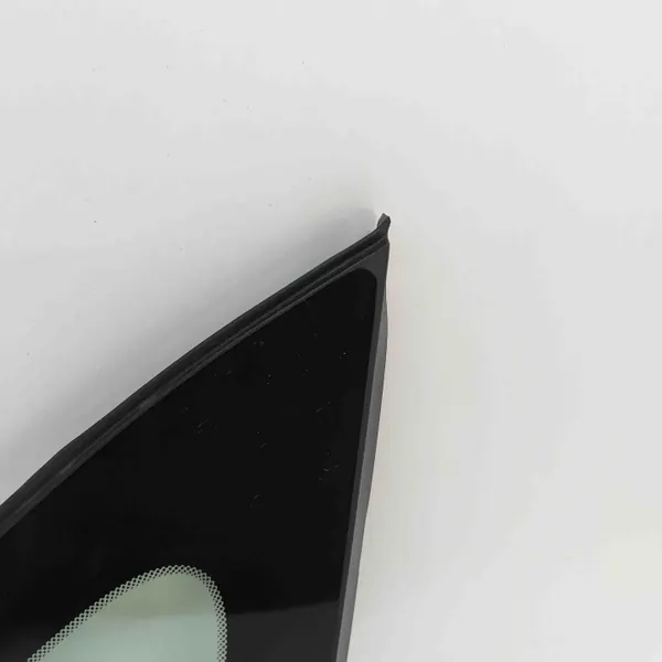 Gebruikt rechter achterruit OEM 43R01351 Hyundai Kona image 3