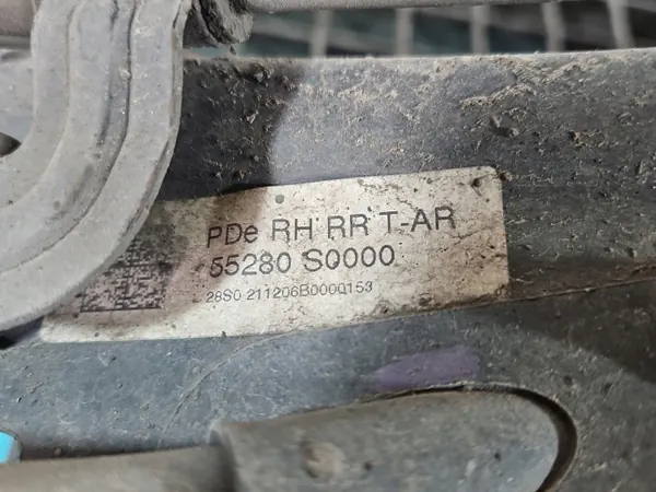 OEM 55280S0000 Taka-Oikea Pyörännavatka Hyundai i30 III image 3