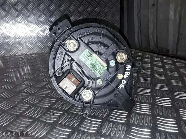 Lämmittimen tuuletin Audi A4 2001 8E1820021A image 3