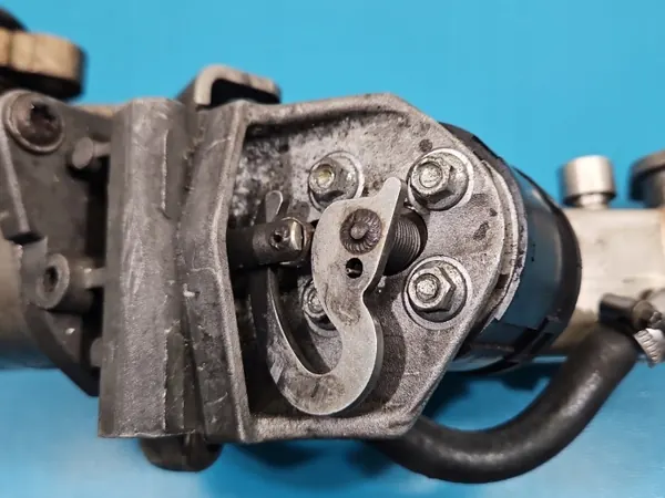 Válvula EGR OEM X9001-0B para BMW X6 E71 3.0D image 4