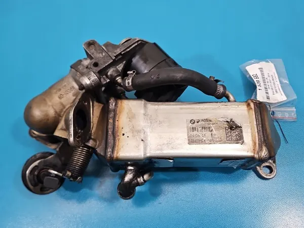 Válvula EGR OEM X9001-0B para BMW X6 E71 3.0D image 5