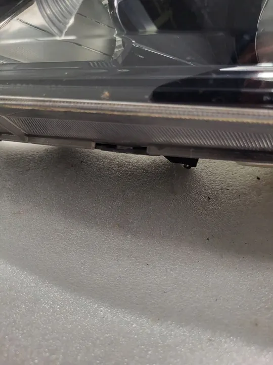 KIA Sportage III Lente del faro izquierdo 92101-3U210 image 4