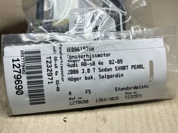 Audi A8 S8 D3 kattoluukun moottori OEM 4E0861978B image 4