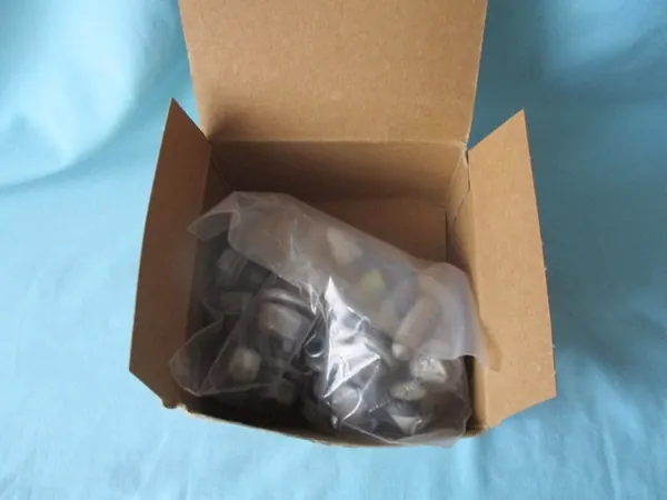 Conjunto de montagem de para-choque traseiro Audi A3 8V 8V0098627 image 4