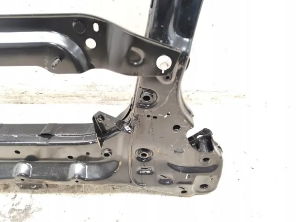 Polestar 4 Framhjulsunderrede OEM 6608152150 - Begagnad image 3