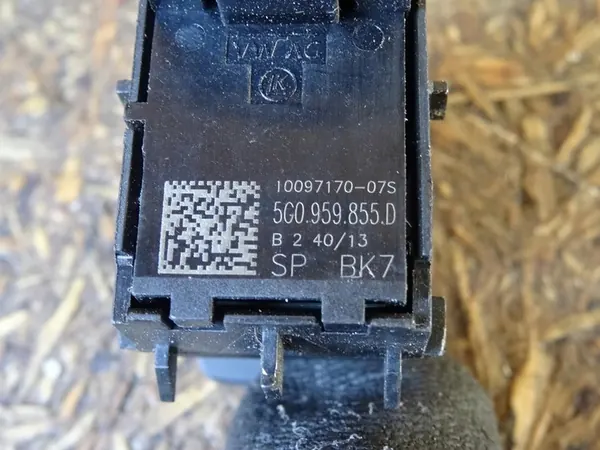 VW GOLF VII Fenster Schalter 5G0959855D image 5