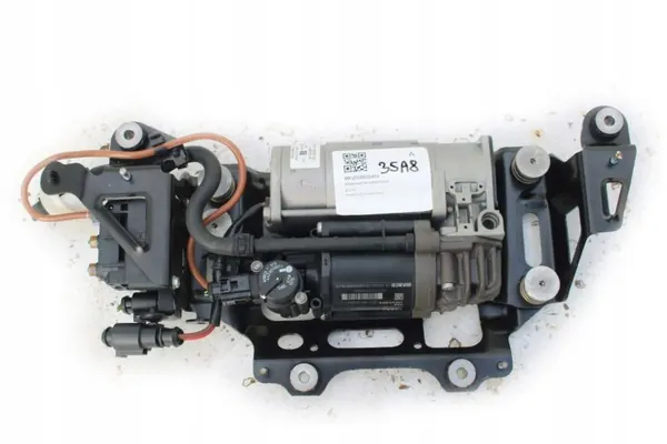 Compresor Audi A8 OEM bt-cars-37206 Usado image 2