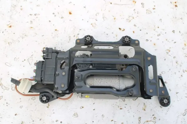 Compresor Audi A8 OEM bt-cars-37206 Usado image 5