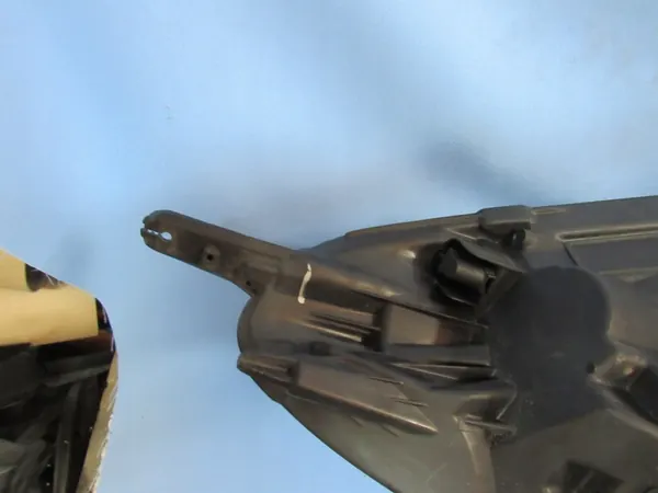 Vasen Opel Corsa E Standard LED Täydellinen Eurooppa image 8