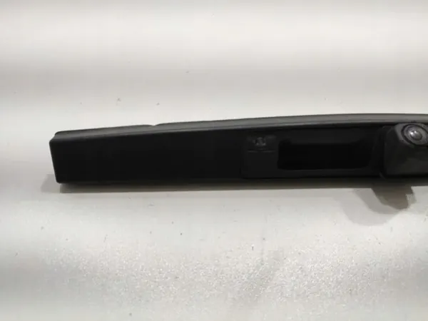 OEM L1TB-431B82-ADW Heckklappen-Kameraabdeckung Ford Puma image 3