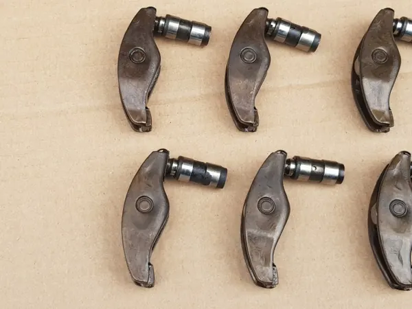 OEM venttiilivipusarja 8kpl 1.2 8V TSI TFSI moottoreille image 4