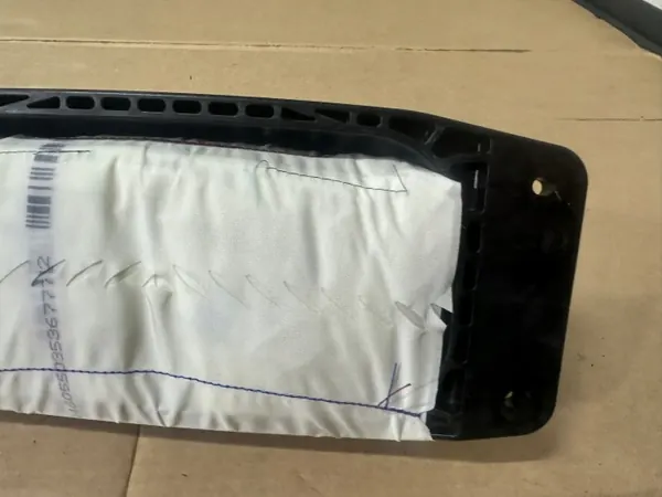 OEM 2138600202 Airbag Passageiro para Mercedes Classe E W213 image 4