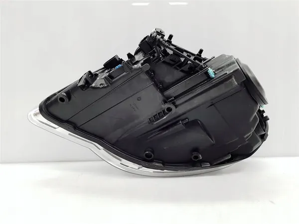 Farol Xenon Direito VW Touareg 7L6 Lift image 6