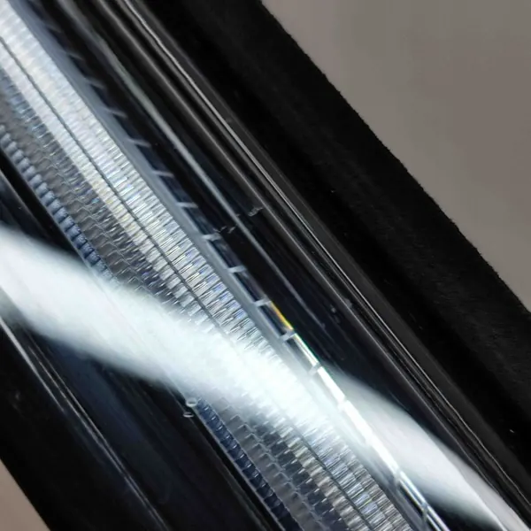 Luz de estacionamento Mercedes-Benz EQB OEM A2439063200 image 8