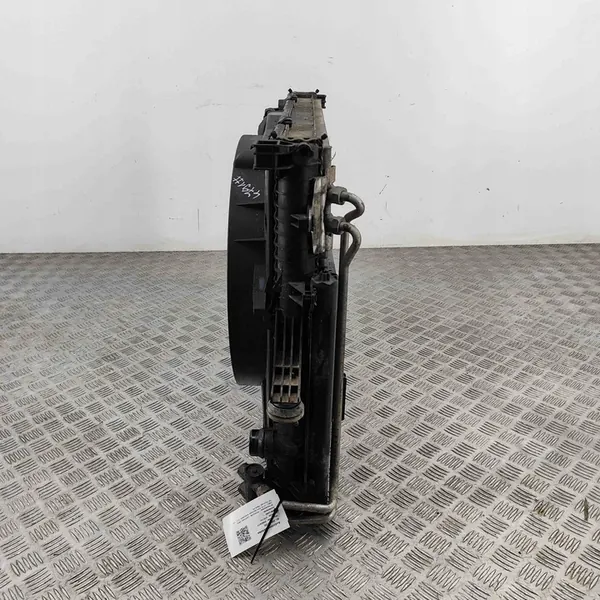 Peças de refrigeração Porsche Cayenne 3.2L 2004 7L0121253 image 3