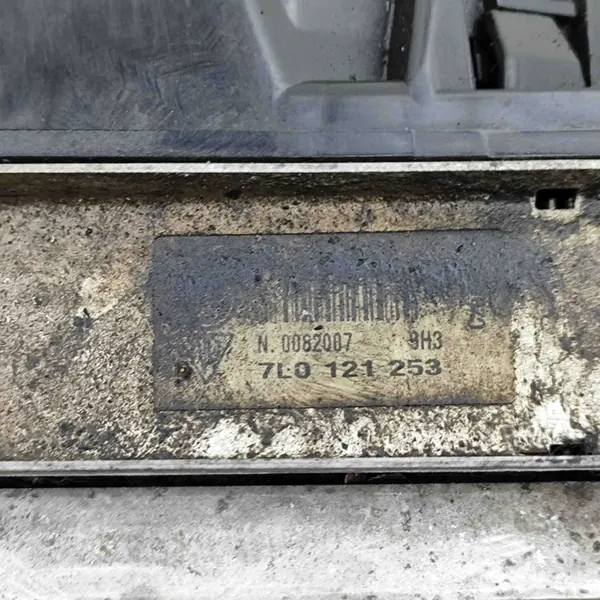 Peças de refrigeração Porsche Cayenne 3.2L 2004 7L0121253 image 7