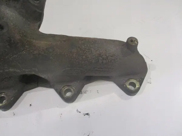 Colector de Escape Jaguar XE 2.0D OEM G4D3-9430-CB image 6