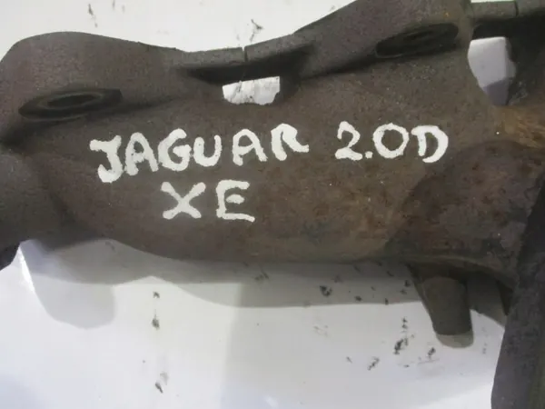 Colector de Escape Jaguar XE 2.0D OEM G4D3-9430-CB image 9
