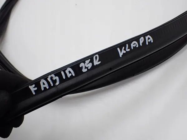 Junta de maletero OEM 6VE827705F para Skoda Fabia IV image 5