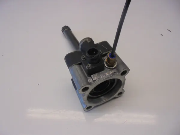ZF PTO NH 1C 6090012022 Kraftabnahme-Adapter image 3
