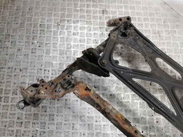 Audi A7 S7 Vorderer Hilfsrahmen OEM AMD98421 - Gebraucht image 7