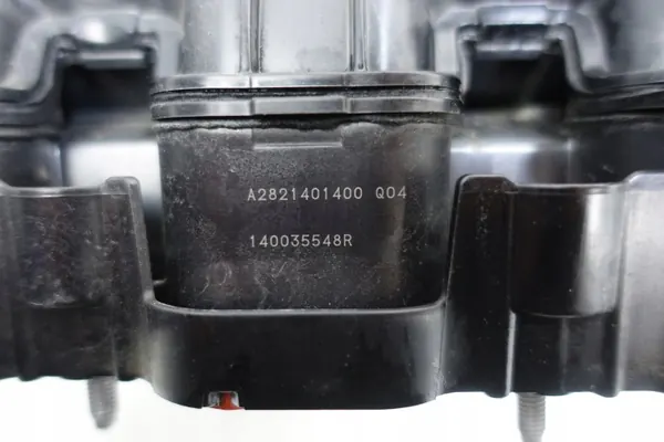 Colector de admisión usado OEM A2821401400 Mercedes A W177 image 7