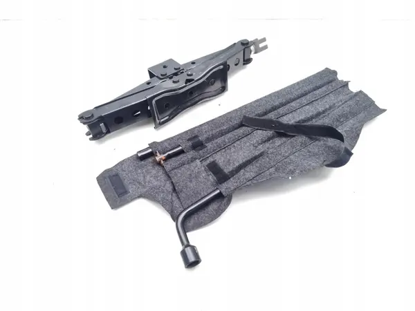 Crochet de remorquage Ford Ranger OEM AB31-17080-CD 2017 image 5
