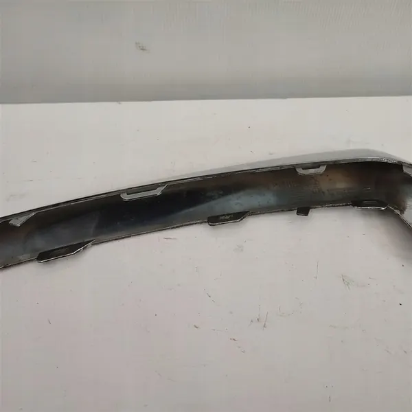 Garniture de pare-chocs avant droite Mercedes E 207 AMG A2078850874 image 6