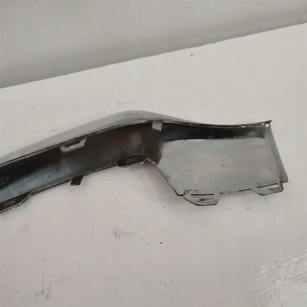 Garniture de pare-chocs avant droite Mercedes E 207 AMG A2078850874 image 7