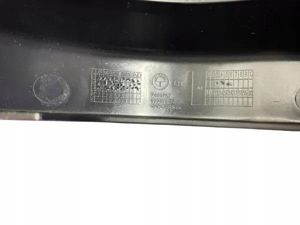 OEM 7403758/7403757 Cache Charnière Coffre BMW X3 G01 image 4