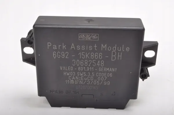 Volvo XC60 I PDC-moduuli OEM 30682548 - Käytetty image 2