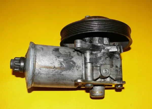 Pompe de direction OEM 1404666001 pour Mercedes W140 image 4