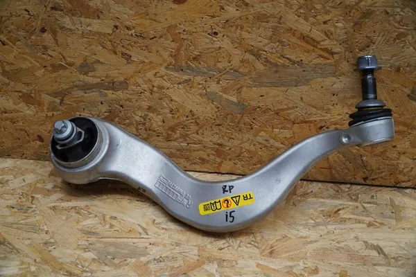 Braccio di Controllo Anteriore BMW 5 G60 i5 M60 OEM 83748003 83747903 image 6