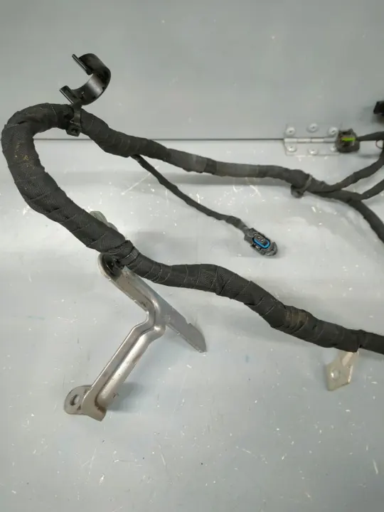 Generatorledning OEM 5R3971230CL för VW Caddy image 3