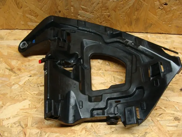 VW BEETLE 11+ Suporte do Farol Direito image 6