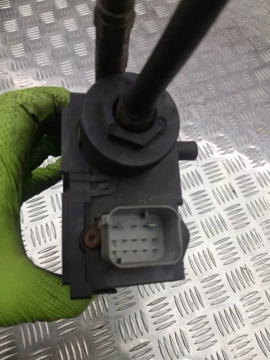 BMW Käsijarrumekanismi OEM 6856932 - Käytetty image 6