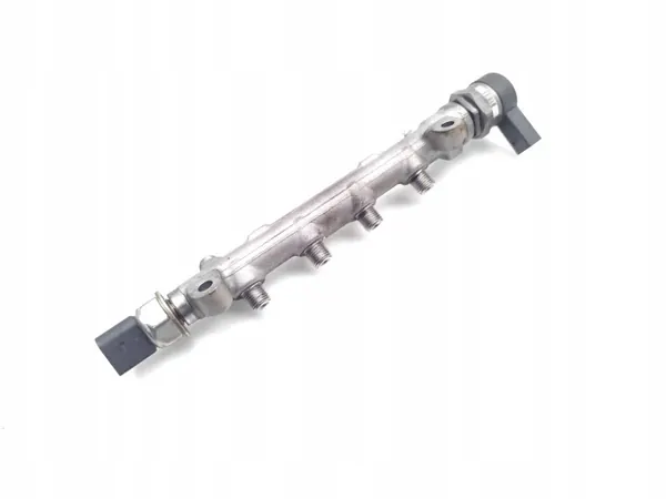 Rampe d'injection Skoda Octavia OEM 04L099B 1.6 TDI image 9