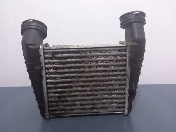 VW PASSAT B5 FL Intercooler 8D0145805C image 2