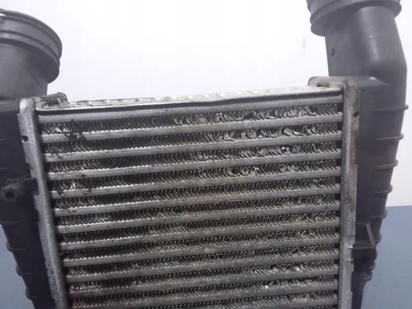 VW PASSAT B5 FL Intercooler 8D0145805C image 3