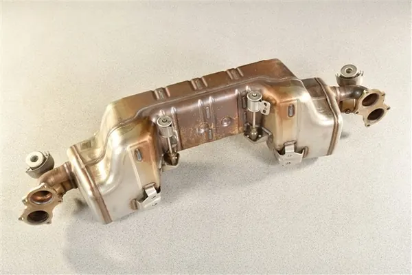 OEM 982251053K Porsche 718 GTS 4.0 Urheiluvaimennin image 5