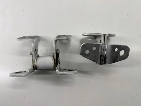 Bakdörr gångjärn vänster OEM 55113661AC Dodge Durango image 5