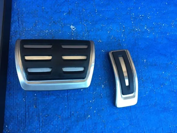 OEM 4M1864777B Kromipedalipäällysteet Audi Q7 SQ7 Q8 image 3
