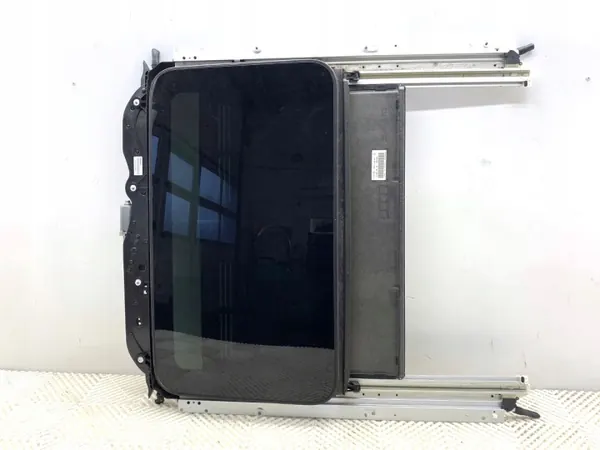 Taklucka OEM A2187800629 Mercedes W218 Kombi 2012-2017 image 2